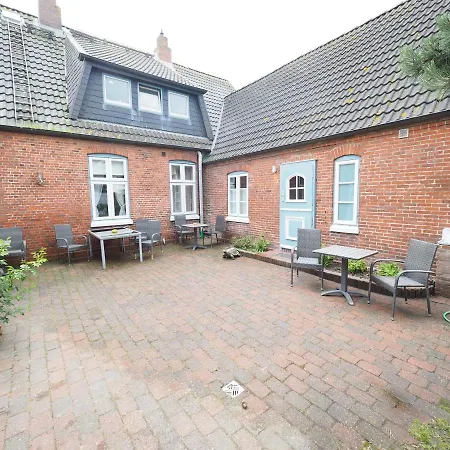 Strandnah-gelegen-neptun-app-4-mit-kamin Apartment Westerland