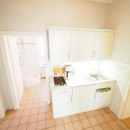 Strandnah-gelegen-neptun-app-4-mit-kamin Apartment *